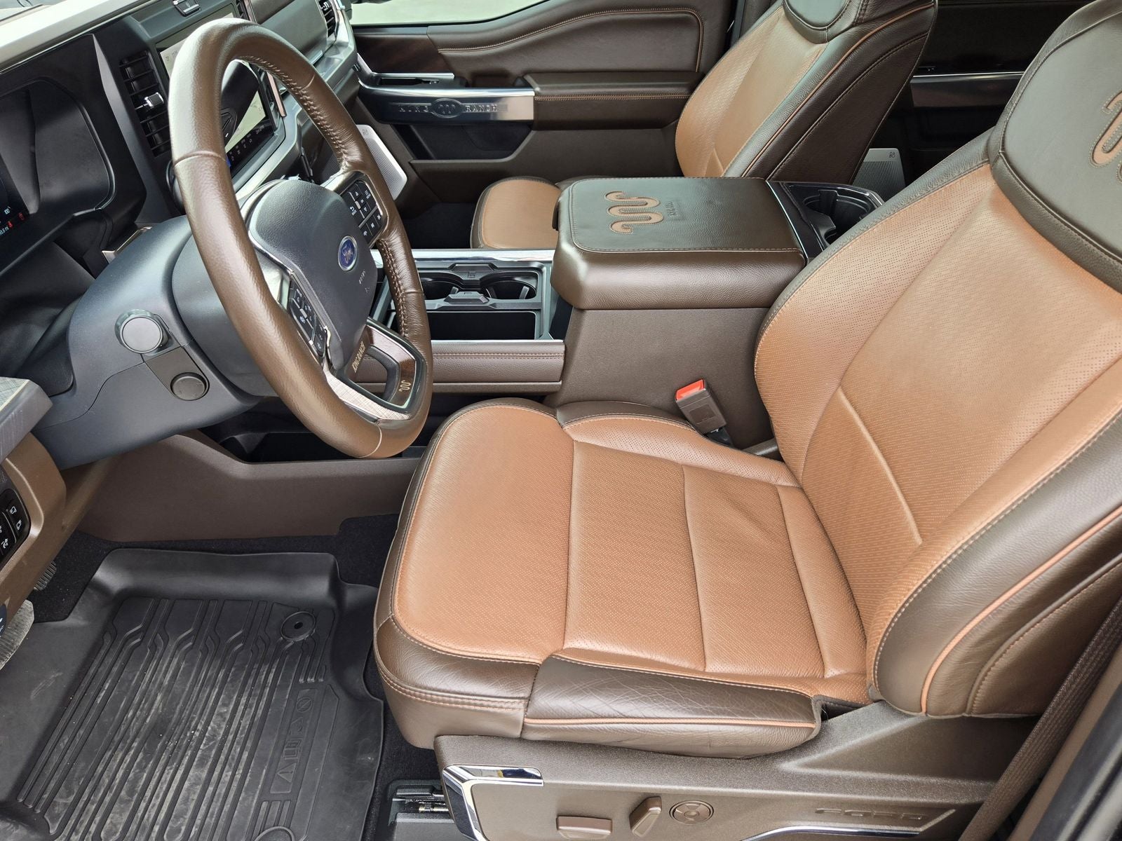 2025 Ford F-350SD King Ranch DRW