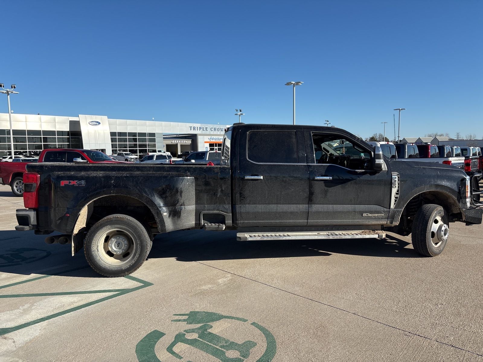 2023 Ford F-350SD Lariat DRW