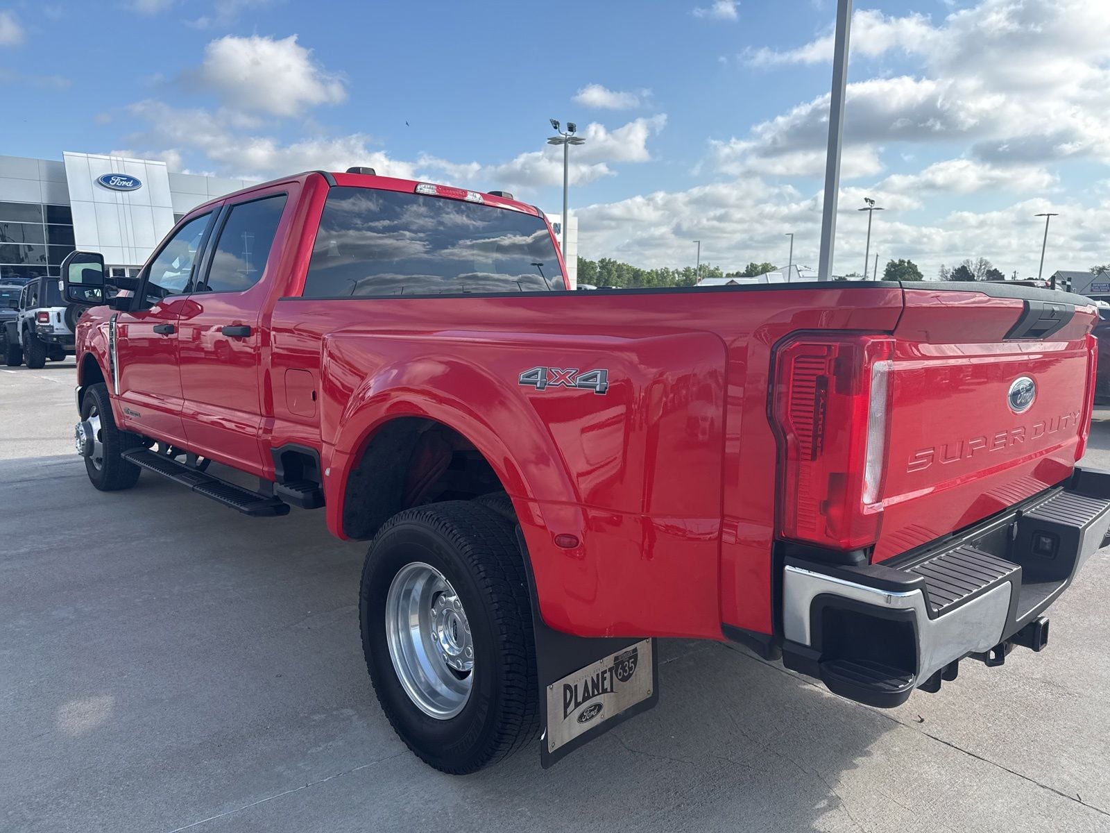 2023 Ford F-350SD XLT DRW