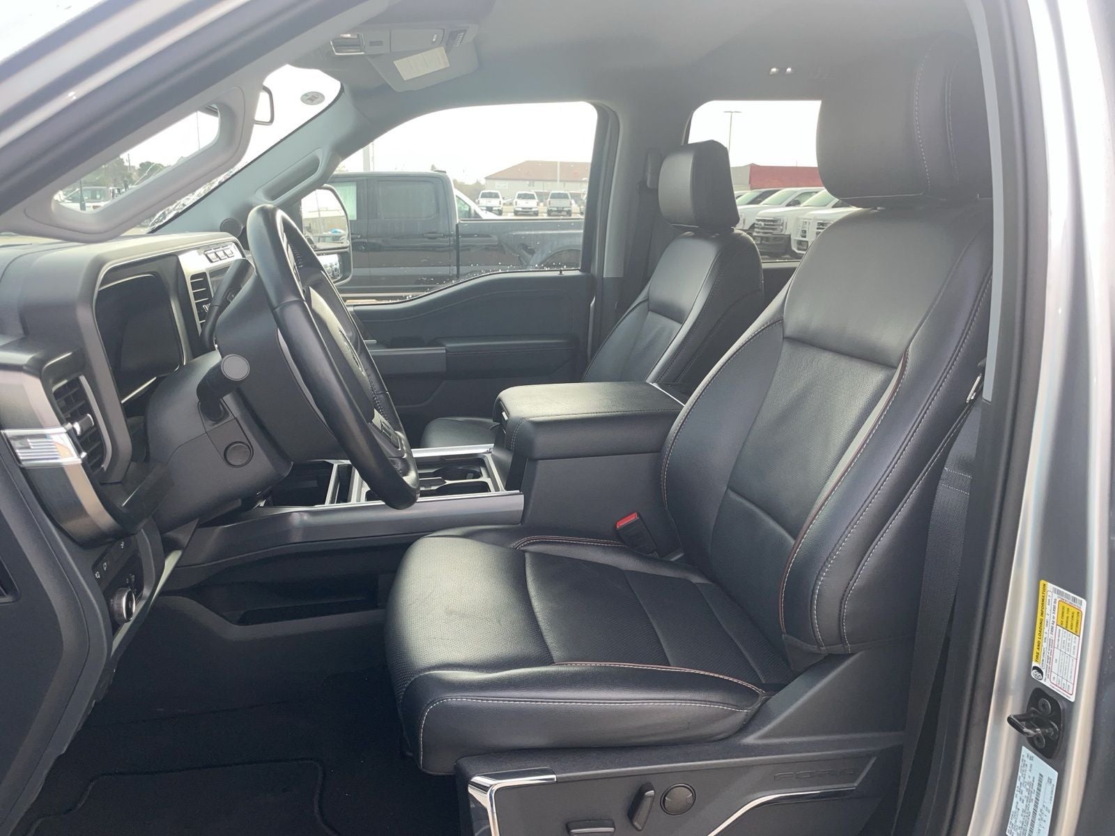 2024 Ford F-350SD Lariat DRW