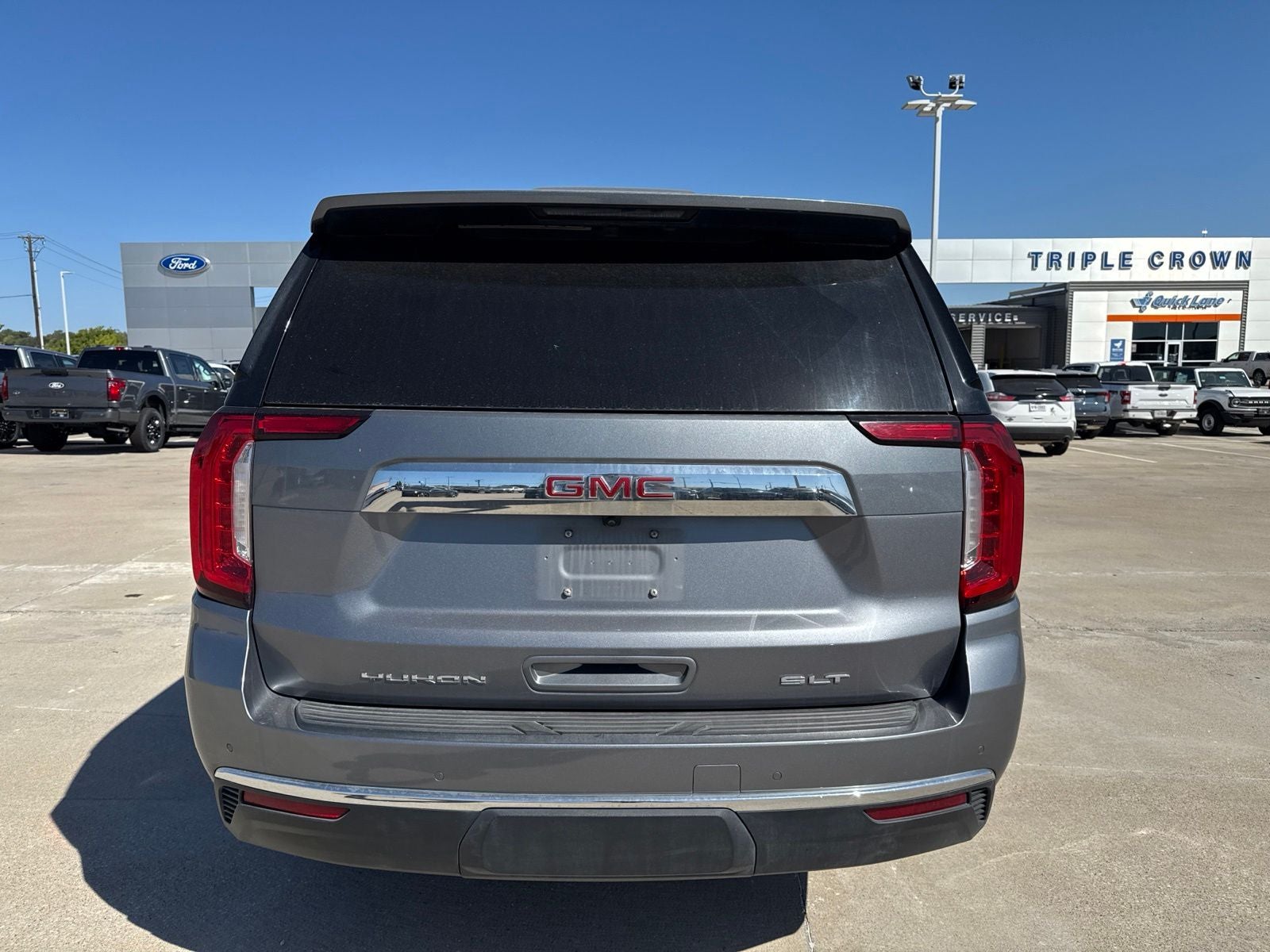 2022 GMC Yukon XL SLT