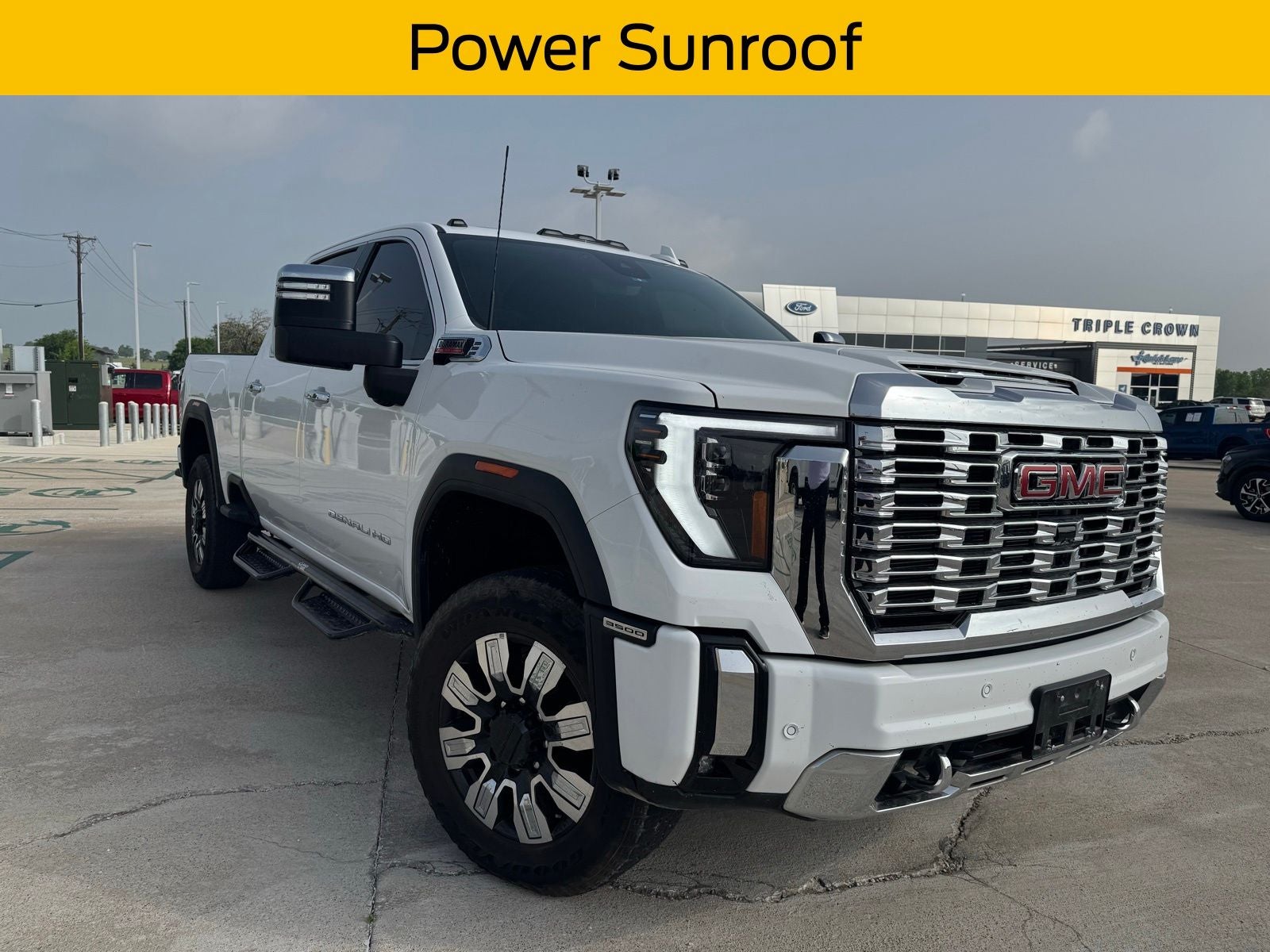 2025 GMC Sierra 3500HD Denali