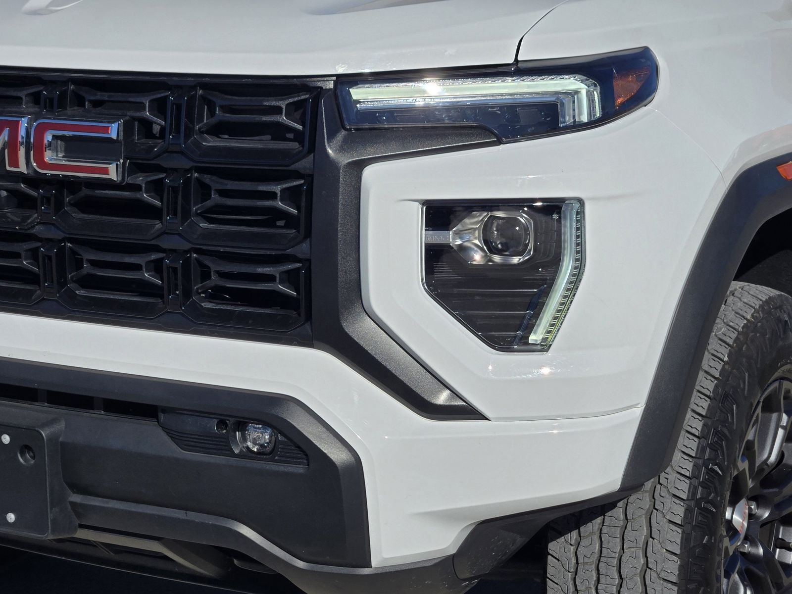 2024 GMC Canyon Elevation