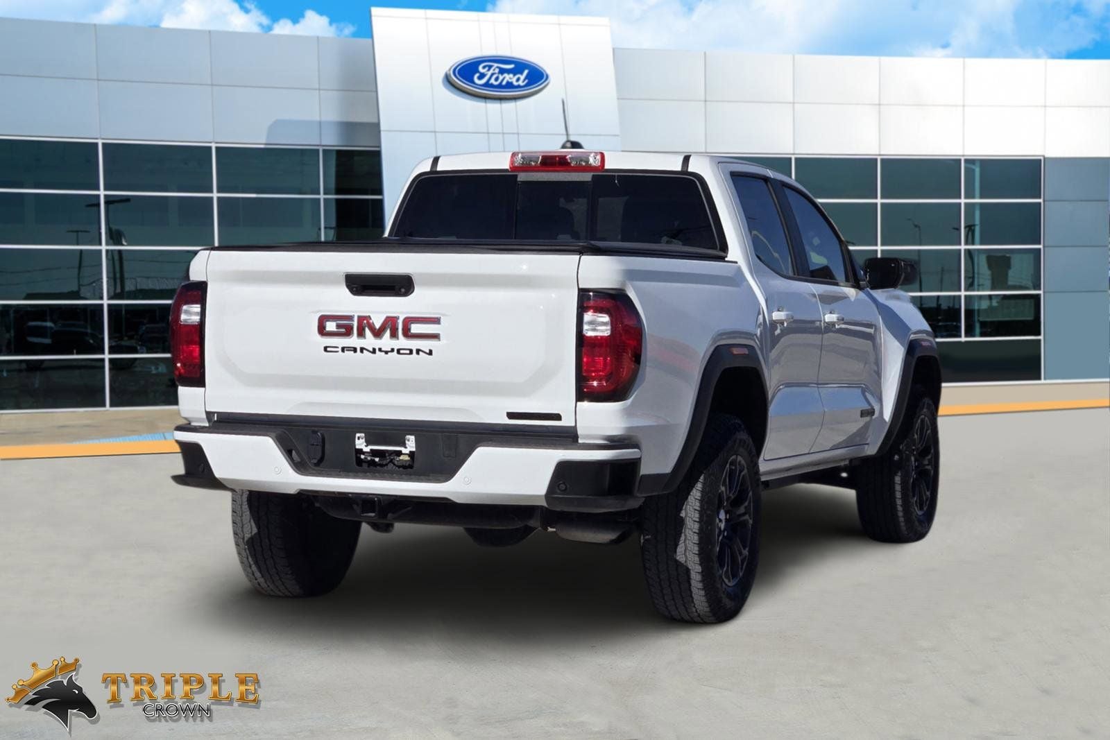 2024 GMC Canyon Elevation