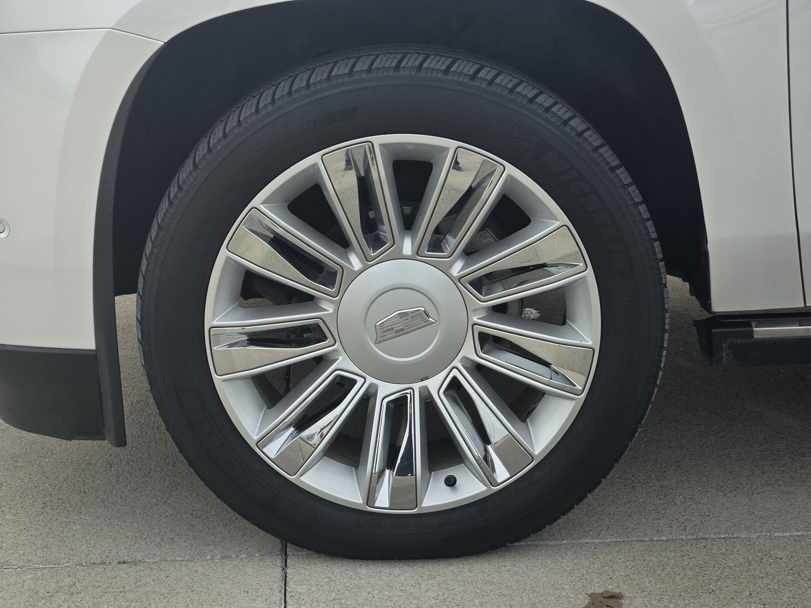 2018 Cadillac Escalade Platinum Edition