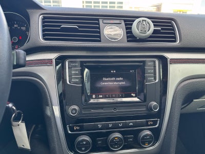 2017 Volkswagen Passat 1.8T S