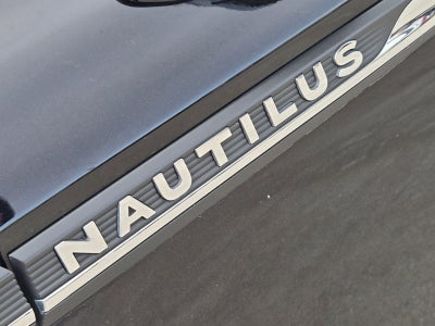 2020 Lincoln Nautilus Standard