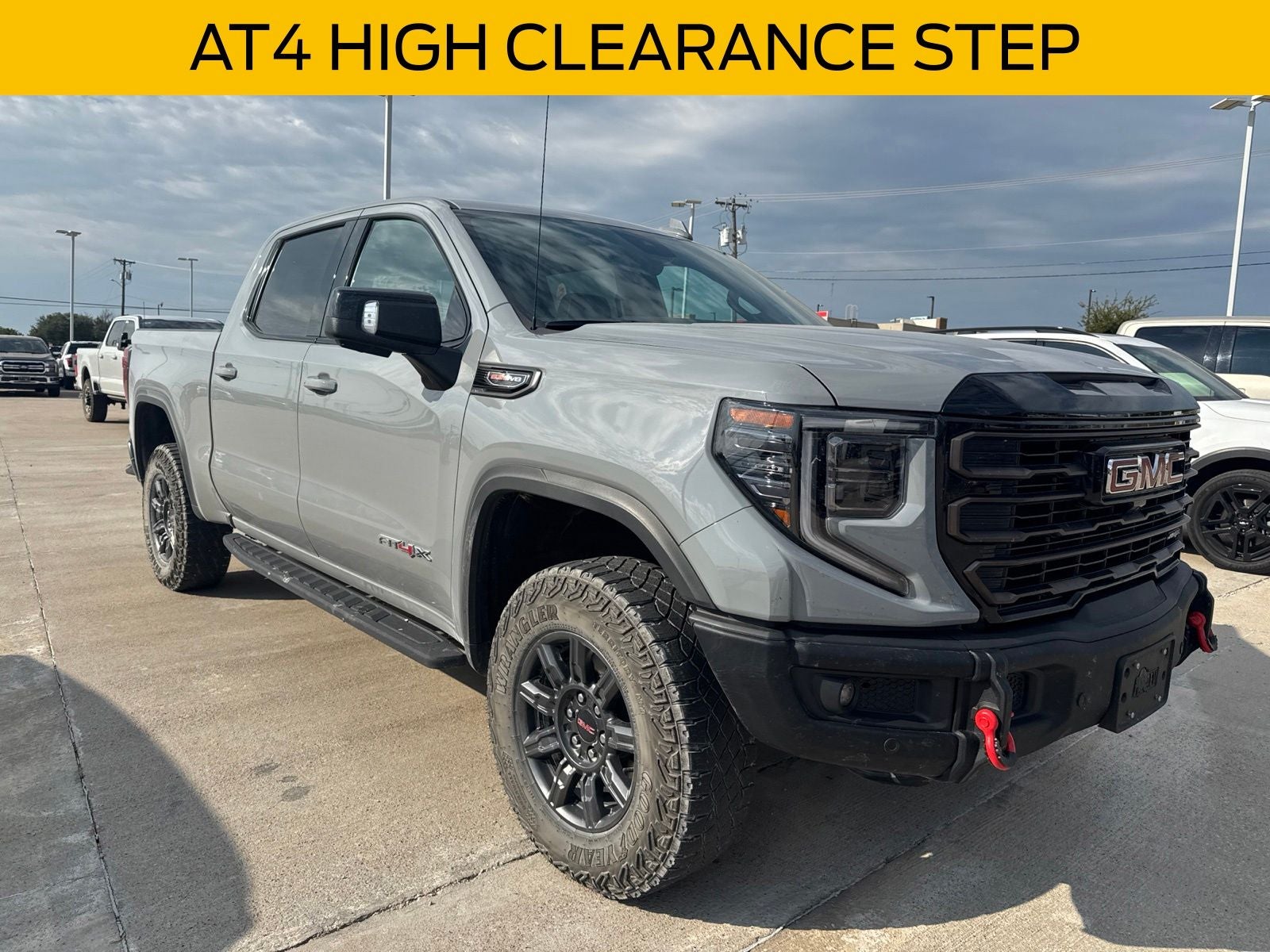 2024 GMC Sierra 1500 AT4X