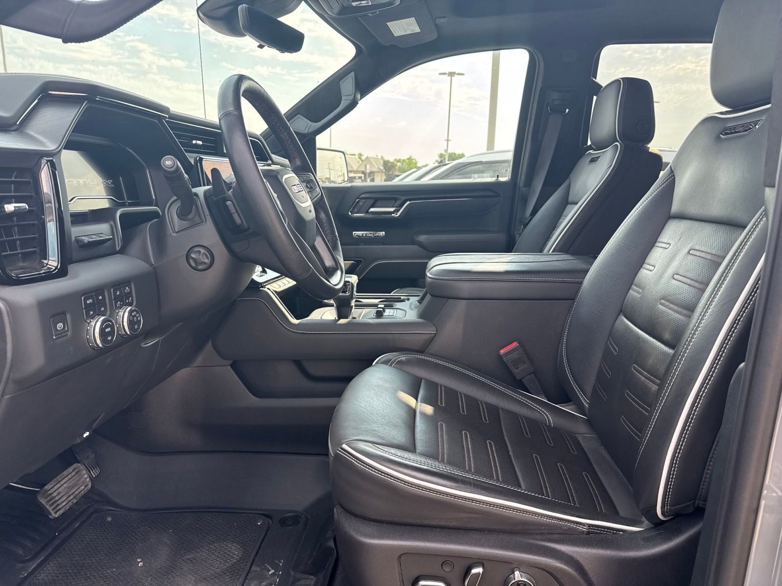 2024 GMC Sierra 1500 AT4X