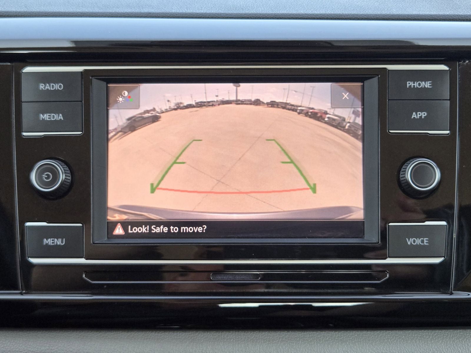 2024 Volkswagen Taos 1.5T S