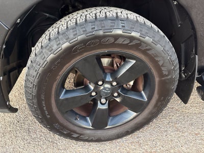 2017 RAM 1500 Express Crew Cab 4x2 5'7" Box