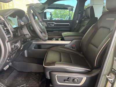 2026 RAM 1500 Laramie Crew Cab 4x4 5'7" Box