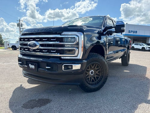 2023 Ford F-250 Platinum