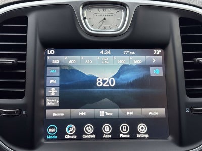 2023 Chrysler 300 Touring L
