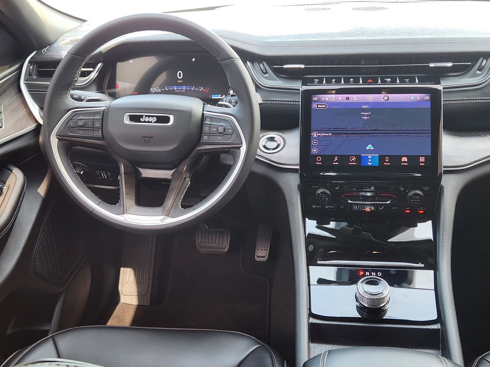 2025 Jeep Grand Cherokee Limited 4x2
