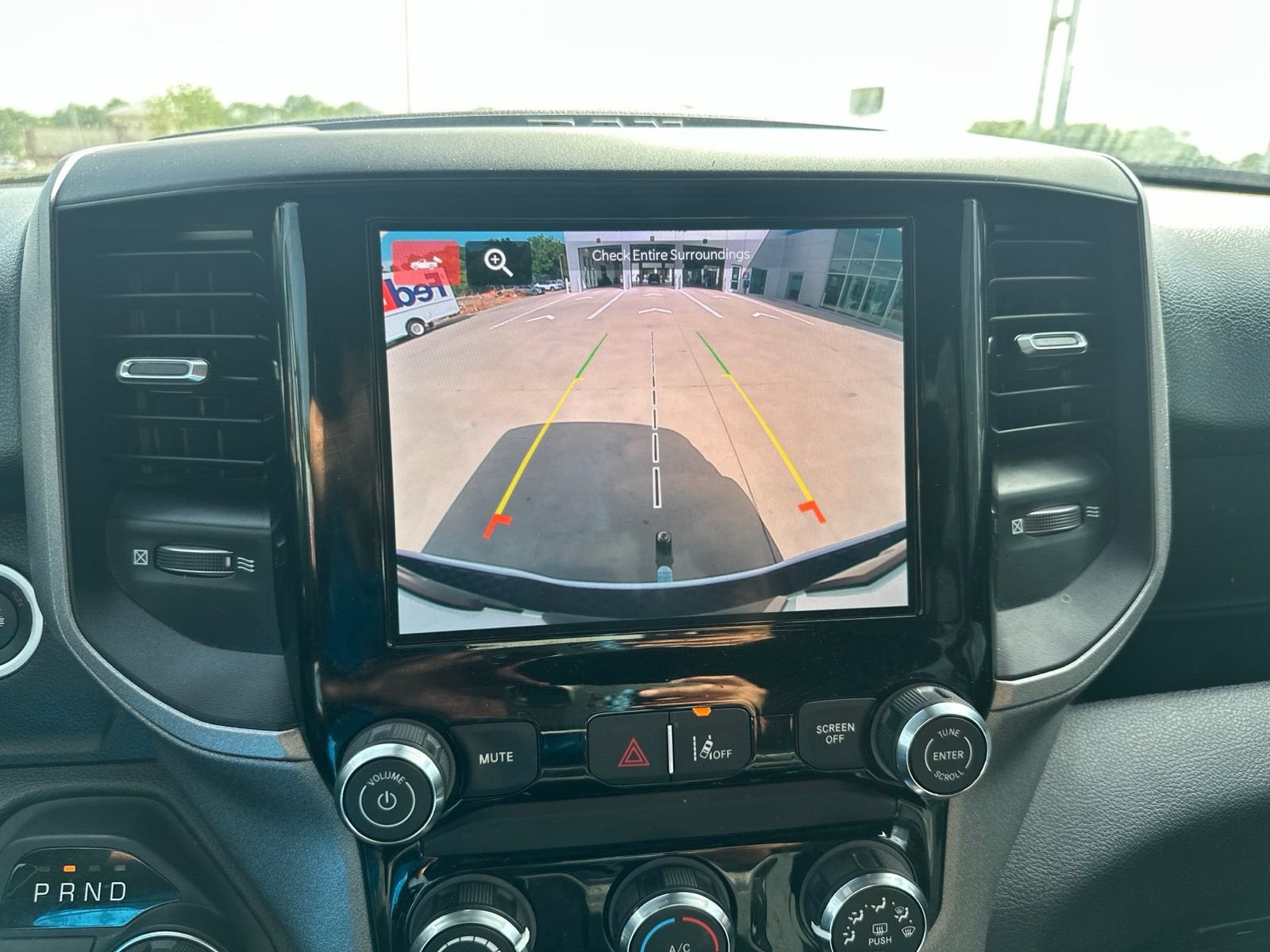 2025 RAM 1500 Tradesman Quad Cab 4x2 6'4" Box