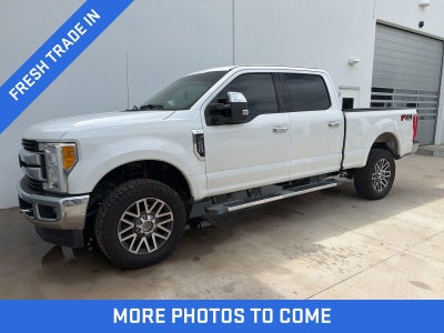 2017 Ford Super Duty F-250 SRW Lariat