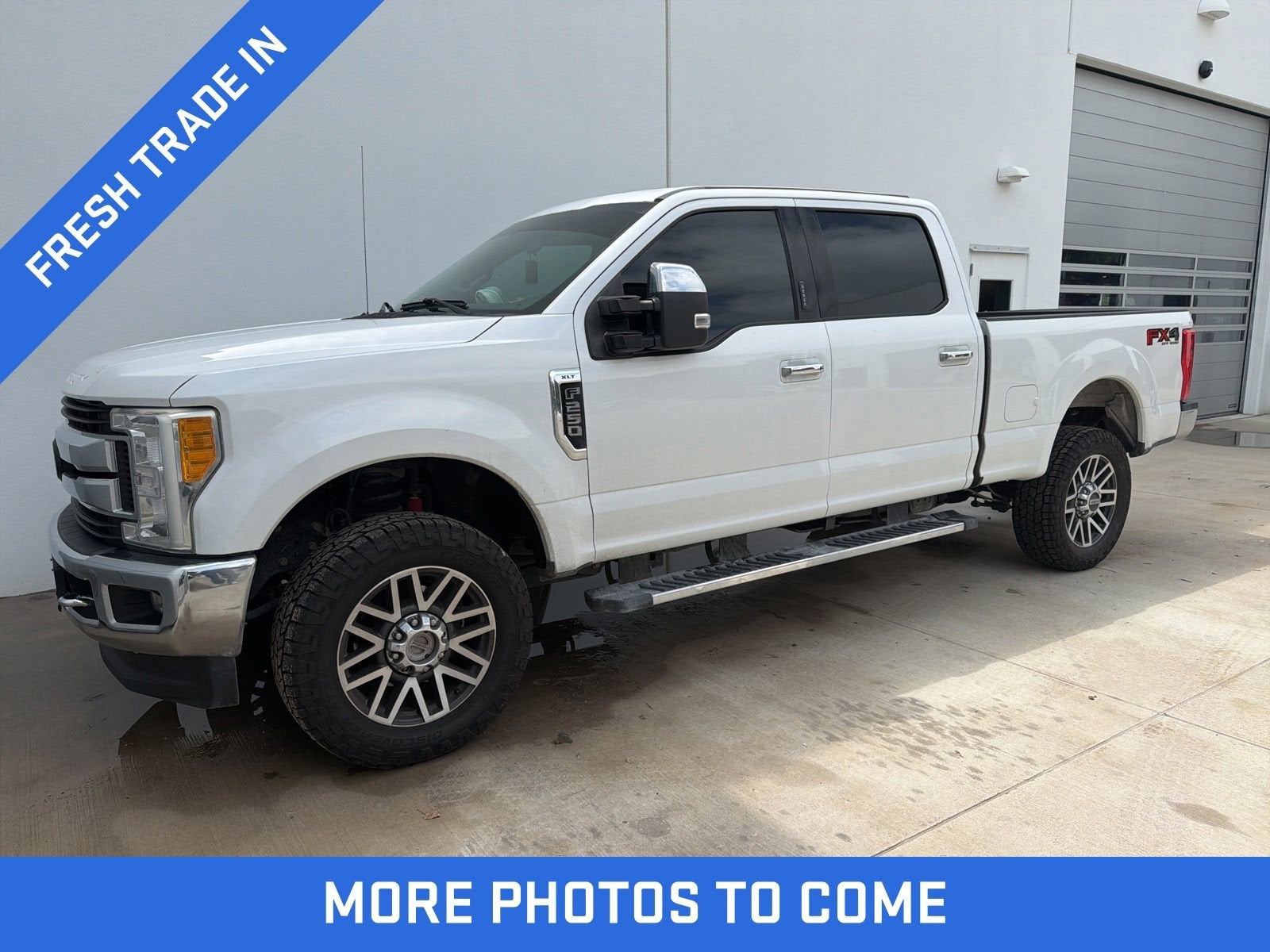 2017 Ford Super Duty F-250 SRW Lariat