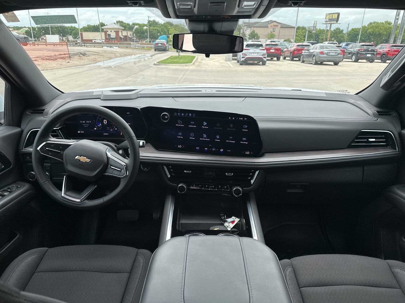 2025 Chevrolet Tahoe LS