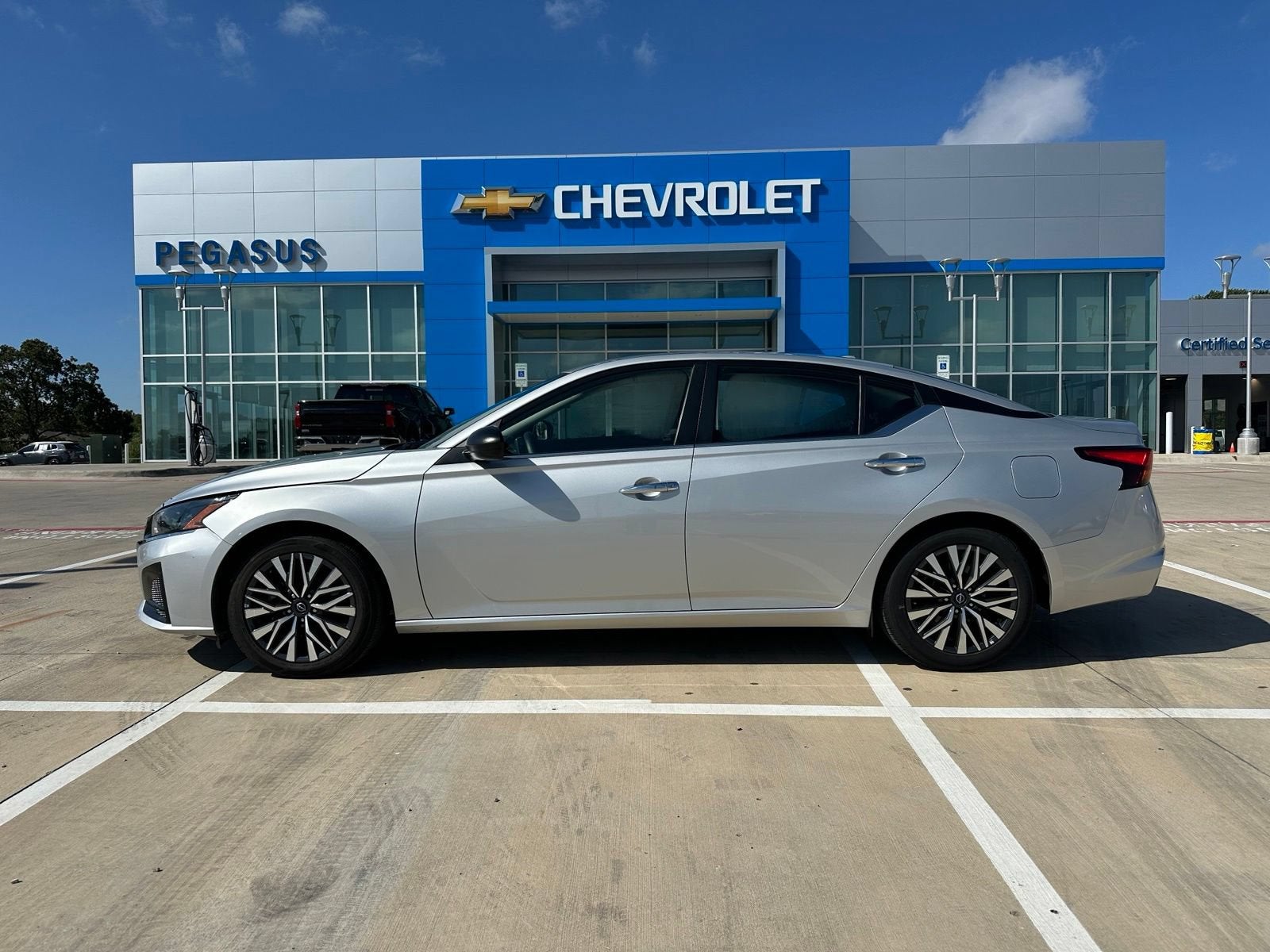 2024 Nissan Altima 2.5 SV