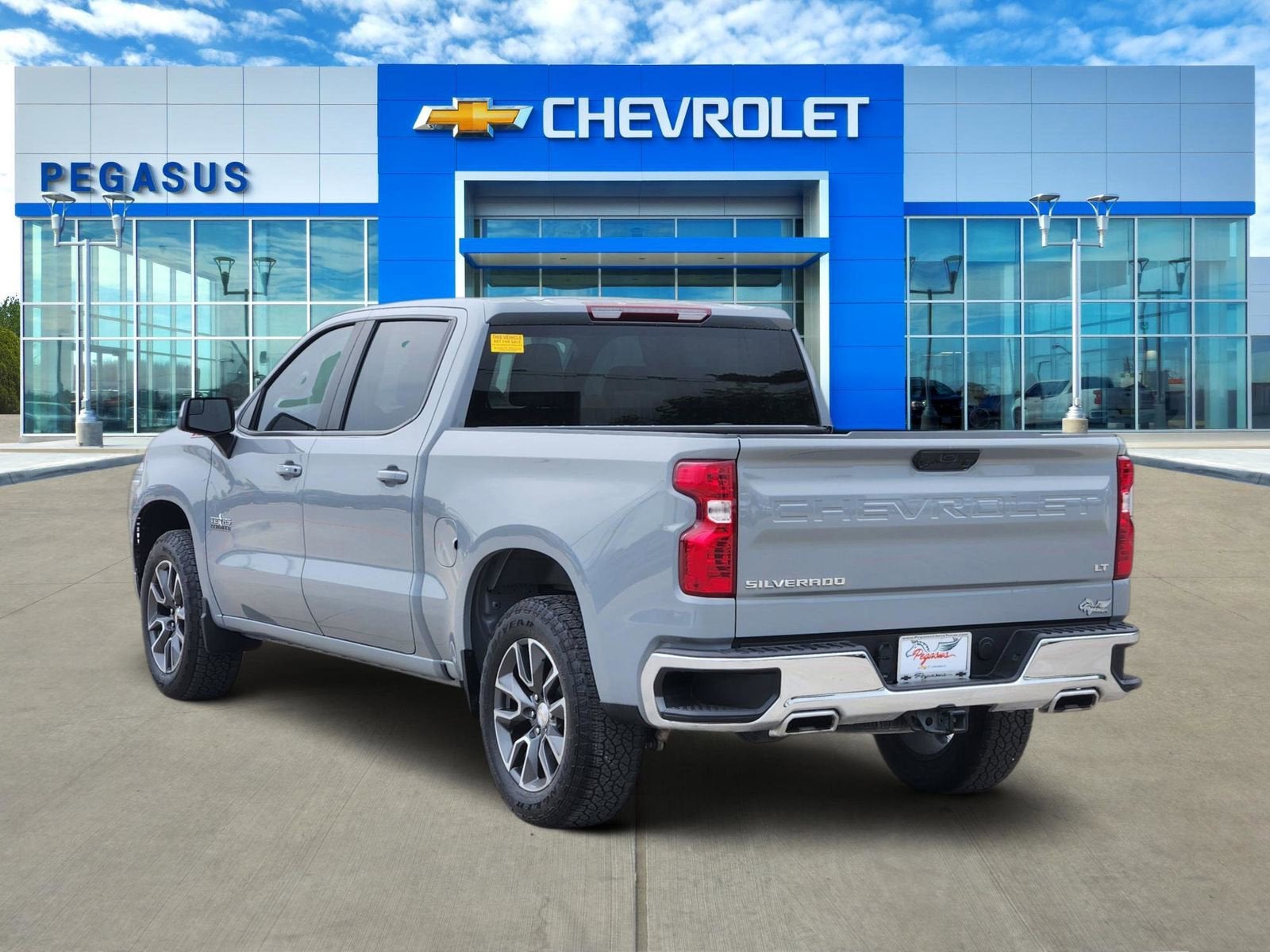 2024 Chevrolet Silverado 1500 LT