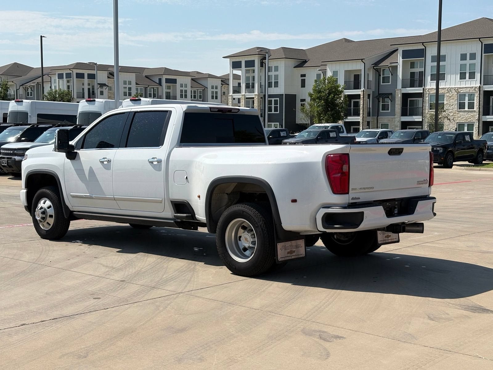2026 Chevrolet Silverado 3500 HD High Country DRW