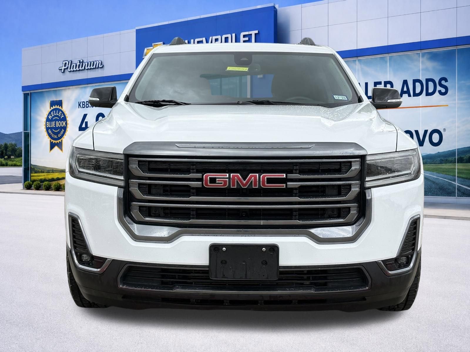2023 GMC Acadia AT4
