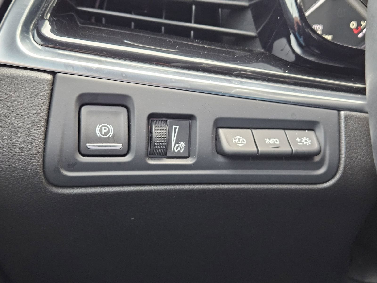 2023 Cadillac XT6 Sport
