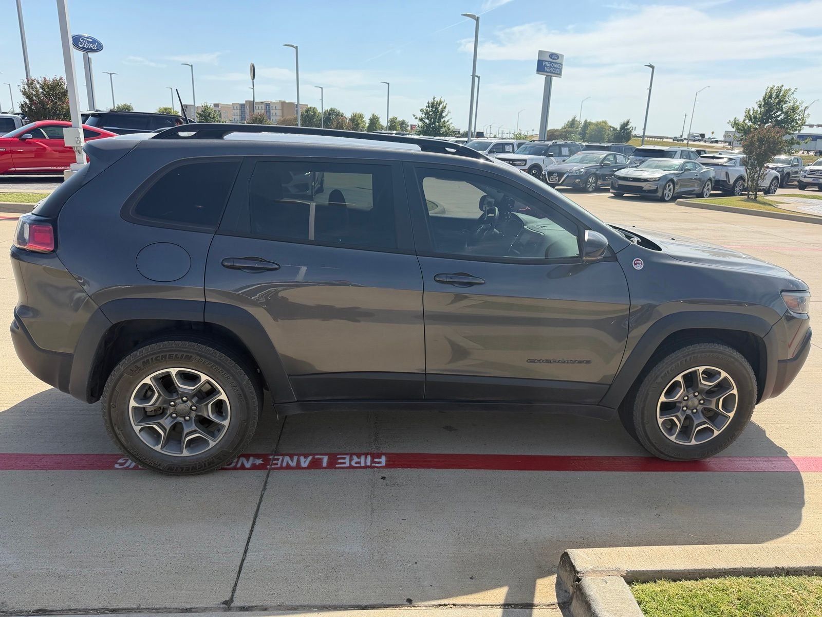 2022 Jeep Cherokee Trailhawk