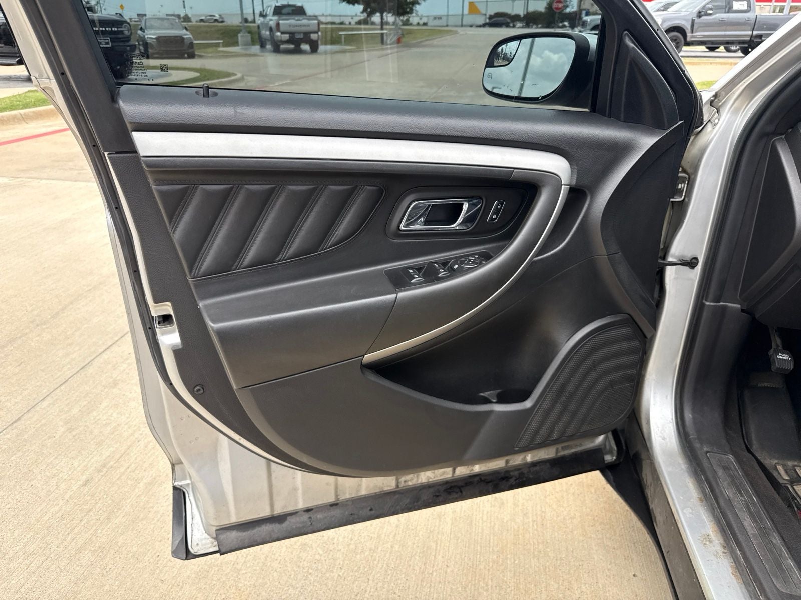 2019 Ford Taurus SEL