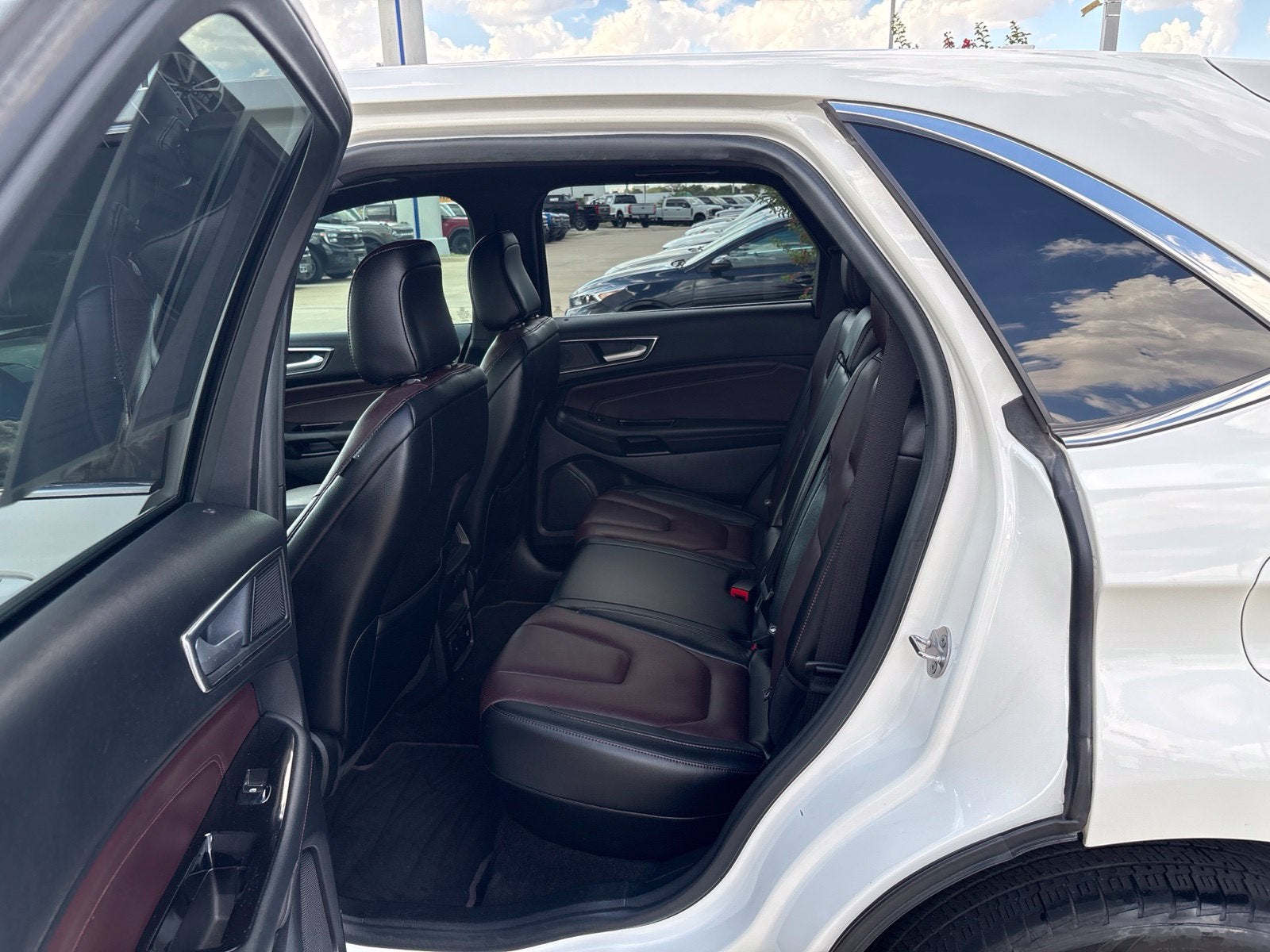 2020 Ford Edge Titanium