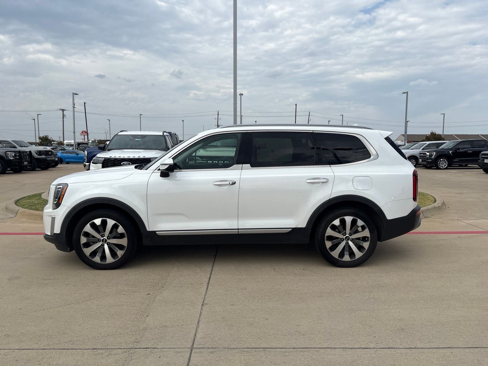2020 Kia Telluride S